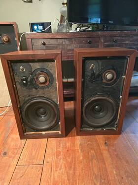 Ar3a Acoustic Research Speakers - Tested Working Nice