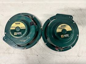 409b Altec Lansing Pair Of Atlec Speakers Impedance 8 Ohms