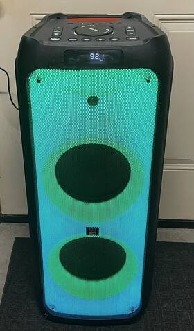 Al800 Altec Lansing Speaker Works With 2 Issues