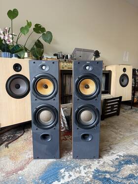 Dm603-s2 B&w Dm603 S2 High End 150w Floor Standing Speakers Pair 2.0 Channel Wood/black