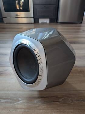 6703 Bang & Olufsen And Beolab 19 Subwoofer. Lightly Used Sounds Great As Tested