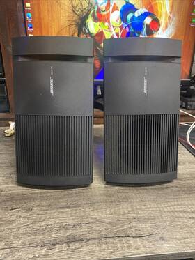 Bose 017817079228 Model 100 Bookshelf Speakers