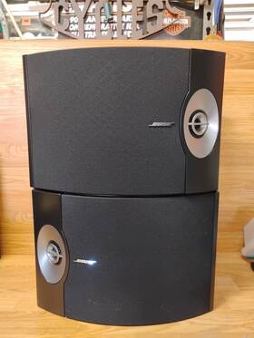 310-v Bose 301 Series V Left / Right Pair Direct Reflect Speakers Black Working Great