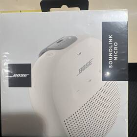 783342-0400 Bose Soundlink Micro Portable Bluetooth Speaker White Smoke