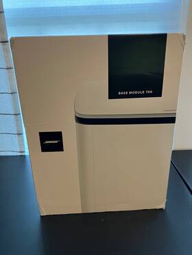 809108-1200 Bose - Bass Module 700 Wireless Subwoofer White