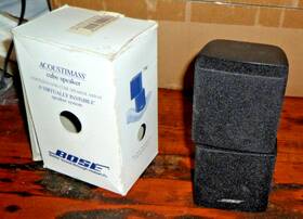 192420-119 Bose Sw2510r Double Dual Cube Speaker Acoustimass Lifestyle