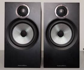Bowers & Wilkins 714346340743 And 606 S3 Bookshelf Speakers - Black Open Box Mint Pair