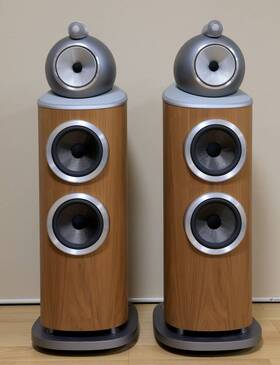 802d4 Bowers & Wilkins And Speakers Walnut Finish Excellent Condition 802d4 Bowers & Wilkins And Speakers Walnut Finish Excellent Condition