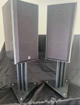 Dm560 Bowers & Wilkins D&w Bookshelf Speakers