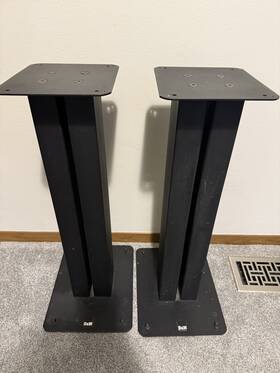 Stav24 Bowers & Wilkins Stv24 And Stands X2