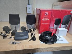 316901 Brookstone Vintage 900mhz Wireless Speakers Transmitter 2.0 Stereo Pc Portable 316901 Brookstone Vintage 900mhz Wireless Speakers Transmitter 2.0 Stereo Pc Portable