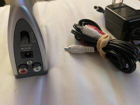 S6la Brookstone Wireless Speaker Transmitter With Power Adapter