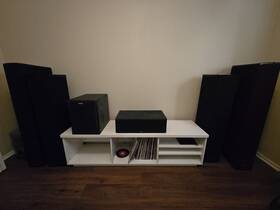 Bp7002-bp10-clr2002 Definitive Technology Set Of Speakers For Surround Sound With Velodyne Vrp Sub