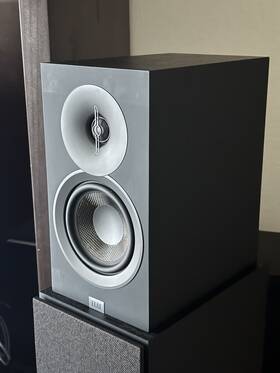 Db53-bk Elac Debut Series 3.0 Two Way Compact Bookshelf Speakers 2 No Reserve