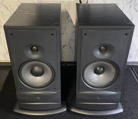 2000.5 Infinity Custom Reference Bookshelf Speakers