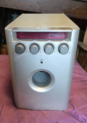 Innovative Technology It-2000 Powered Subwoofer Speaker T24