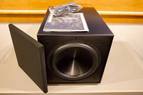 Emb1200 James Loudspeakers 12 Inch Powered Subwoofer Updated 500w A/b - Msrp 2200