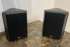 Surround200 Jamo Surround 200 Rear Satellite Speakers Bookshelf Pair. Tested Surround200 Jamo Surround 200 Rear Satellite Speakers Bookshelf Pair. Tested