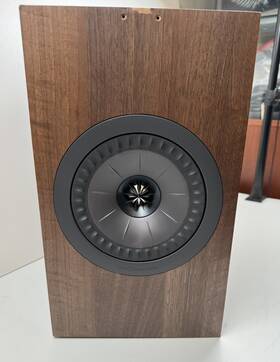 Q350wn Kef Q350 6.5 Inch 2-way Bookshelf Speaker Single Walnut Used No Box Read Q350wn Kef Q350 6.5 Inch 2-way Bookshelf Speaker Single Walnut Used No Box Read