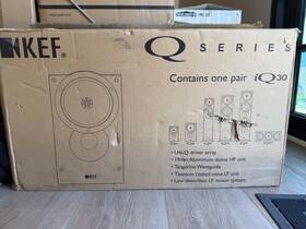 Sp3642 Kef Iq30 Uni-q Bookshelf Speakers Pair Brand New Tmb01 7.5/pc