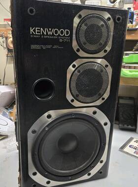 S-711 Kenwood 3-way Bookshelf Speaker 3 Drivers Crossover No Cabinet Works