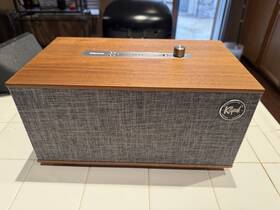 1066264 Klipsch The Three Wireless Speaker With Google Assistant - Walnut