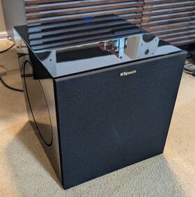 C-310aswi Klipsch 10 Inch Powered Subwoofer Gloss Black Wireless Capability Xlr