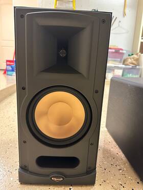 Rc52 Klipsch Black 4-speaker System - 2 X 150w Floor 125w Center Velodyne Subwoofer
