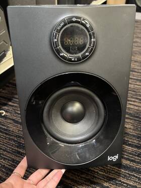 67411-1 Logitech 674111 S00172 Surroundsound Me#67411-1 Pick Up