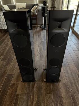 F100 Martinlogan 810123025923 Martin Logan Motion Xt Floor-standing Speakers Gloss Black Pair F100 Martinlogan 810123025923 Martin Logan Motion Xt Floor-standing Speakers Gloss Black Pair