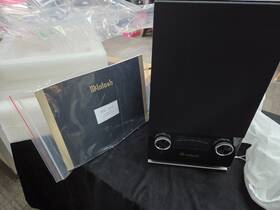 Rs150 Mcintosh 842548109889 Wireless Loudspeaker System