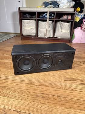 Center-75 Miller & Kreisel M&k And Center Channel Speaker