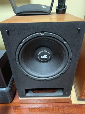 Mx-80 Miller & Kreisel M&k - Mx80 Powered Subwoofer- Push Pull Dual 12 Inch Wood