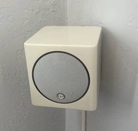 Monitor Audio 060028973552 Radius 45 Bookshelf Speakers White Pair With Wall Mount Used