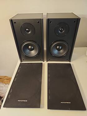 10532 Monoprice Pid Bookshelf Speakers With Wall Mounts Tested Good