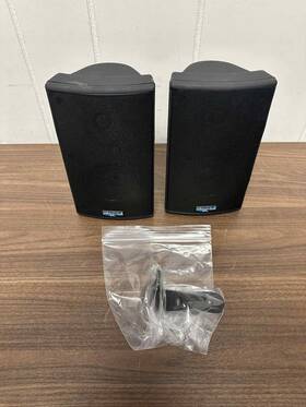 Sat-24 New Wave Pair Of Black Speakers Very Good