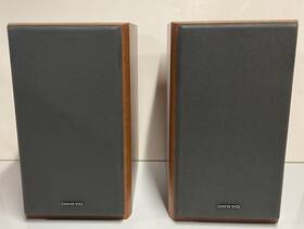 D-062ax Onkyo E Bookshelf Speakers Wood Grain Sound Great With Original Box