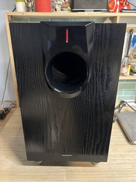 Skw-560 Onkyo Black Wired 163w Led Indicators Volume Control Powered Subwoofer