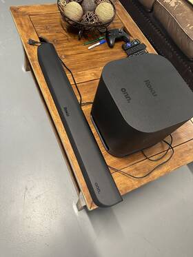 Onn 681131310710 . Roku Smart Soundbar With Built-in 4k Streaming Media Player