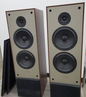 11se Paradigm Floor Speakers Mkii