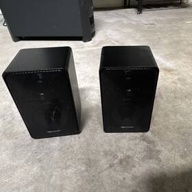 40-4024 Realistic Minimus-7w Black Bookshelf Speakers 2.0 Channel Wired 15w 8 Ohms