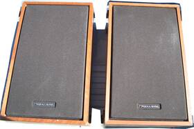 Mc-1201 Realistic Pair Of 40-1990 Bookshelf Speakers Wood Veneer
