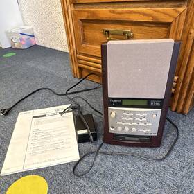 Mt-90s Roland 2.0 Powered Bookshelf Speakers Built-in Amp Midi Rca Brown