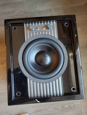8-100 Sonance 041093923647 Sub Powered Subwoofer