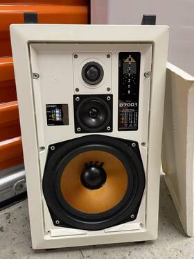 D7001 Sonance Inwall Speaker