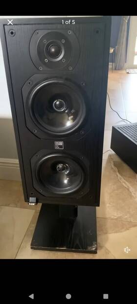Dm1400 Speakers Pair Of Bowers And Wilkins B&w 3 Way With Stands Dm1400 Speakers Pair Of Bowers And Wilkins B&w 3 Way With Stands