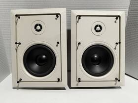 Iw-250 Studio Acoustics 2 Way In Wall Speakers 5-1/4 Inch Woofer 1/2 Tweeter Dimensions 7-1/4 X 10-1/4