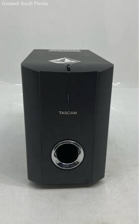 Vl-s21 Tascam Model Black Compact Subwoofer Active Speaker System Powers On Vl-s21 Tascam Model Black Compact Subwoofer Active Speaker System Powers On