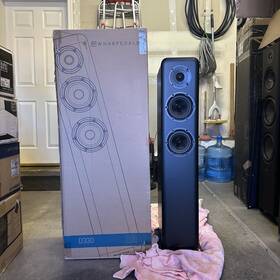 D330 Warfedale Tower Speakers