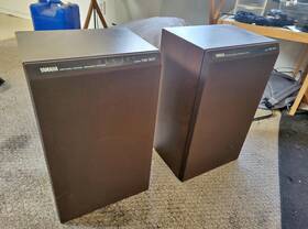 Ns-30t Yamaha Natural Sound Speakers With Wood Finish